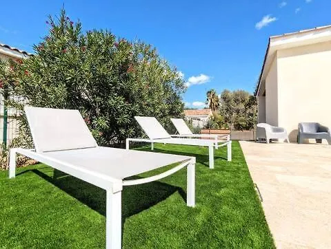 T4 - Piscine - Wifi - Clim - Boulodrome - A 170m Villa *