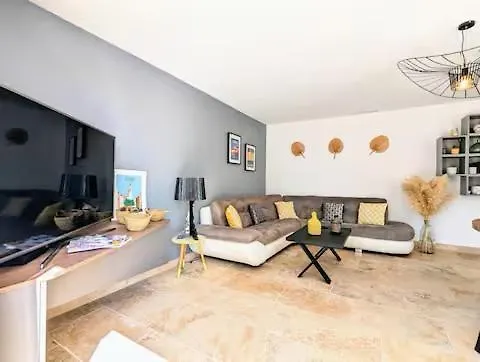 T4 - Piscine - Wifi - Clim - Boulodrome - A 170m Villa *