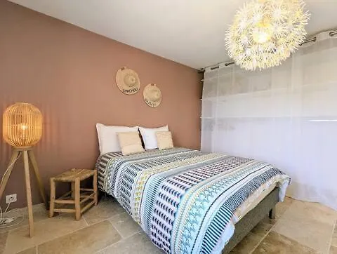 Villa T4 - Piscine - Wifi - Clim - Boulodrome - A 170m Le Grau-dʼAgde