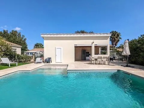 T4 - Piscine - Wifi - Clim - Boulodrome - A 170m Villa *