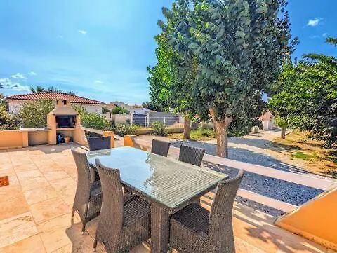 T4 - Piscine - Wifi - Clim - Boulodrome - A 170m Villa *